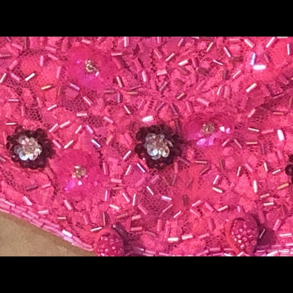 Sequined pink halter top - Picture 10 of 11